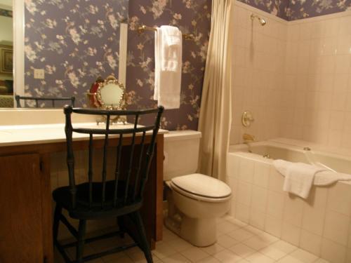 Perrin Guest House Inn Огаста Экстерьер фото